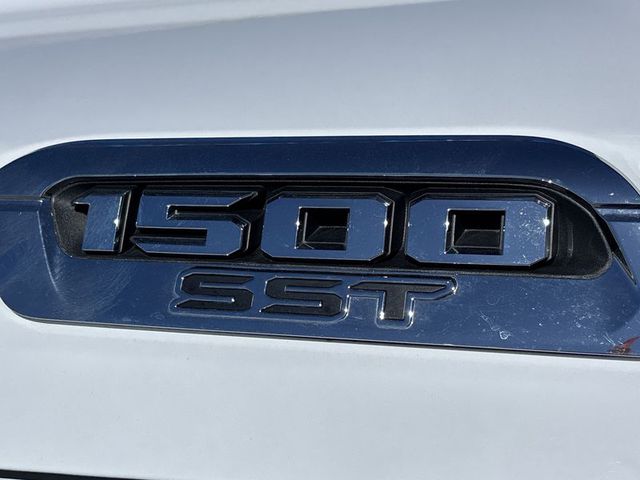 2025 Ram 1500 Big Horn 4WD 5ft7 Box
