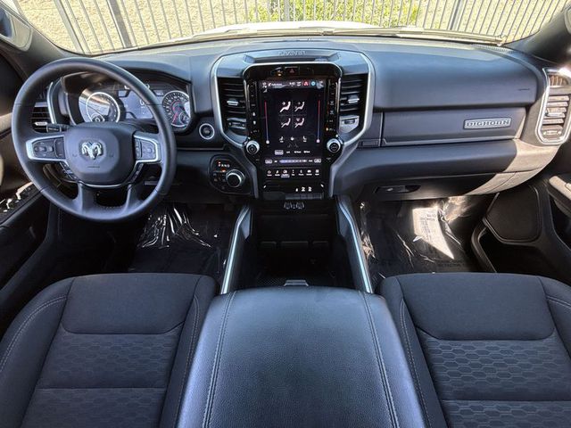 2025 Ram 1500 Big Horn 4WD 5ft7 Box