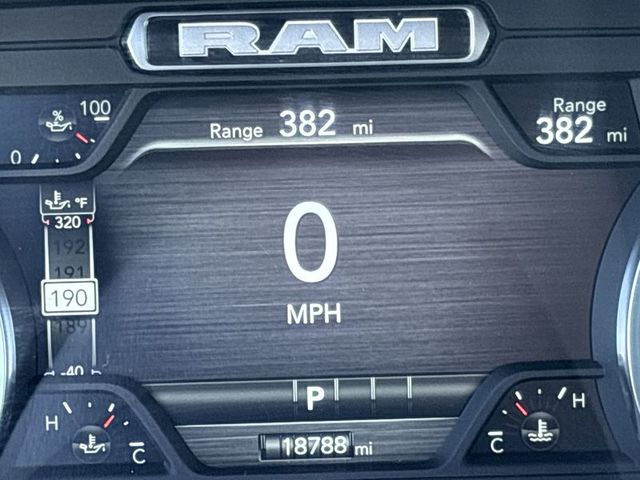 2025 Ram 1500 Big Horn 4WD 5ft7 Box