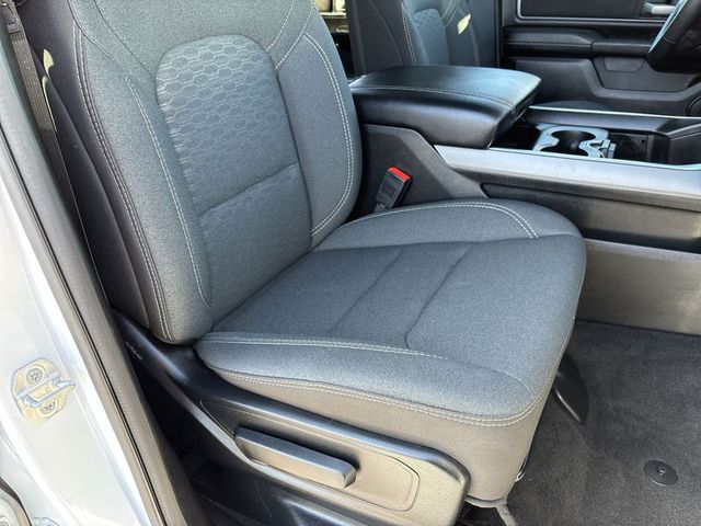 2025 Ram 1500 Big Horn 4WD 5ft7 Box