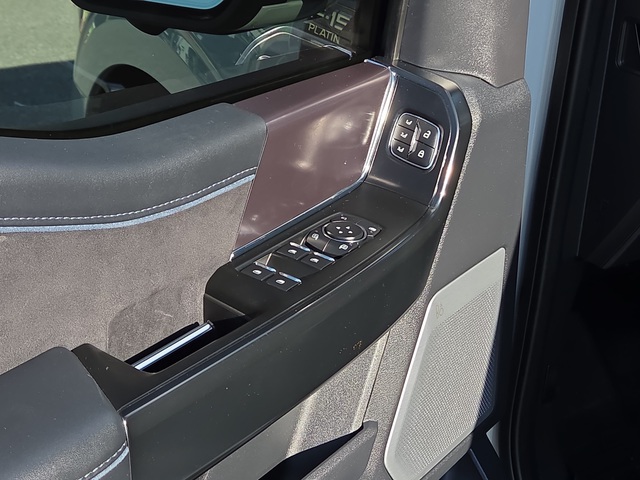 2024 Ford F-150 Platinum 4WD