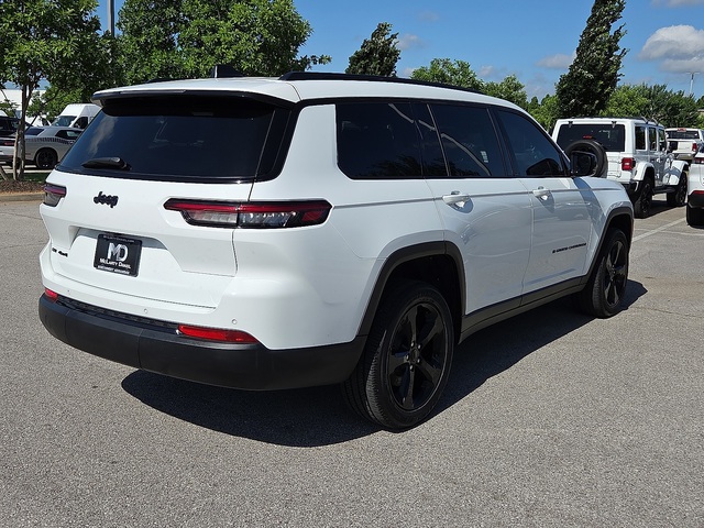2022 Jeep Grand Cherokee Altitude 4WD L