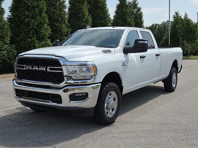 2023 Ram 2500 Tradesman 4WD 8ft Box