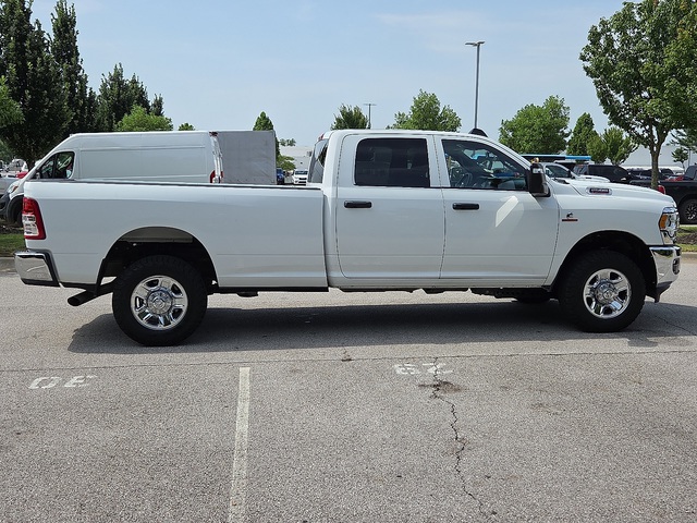 2023 Ram 2500 Tradesman 4WD 8ft Box