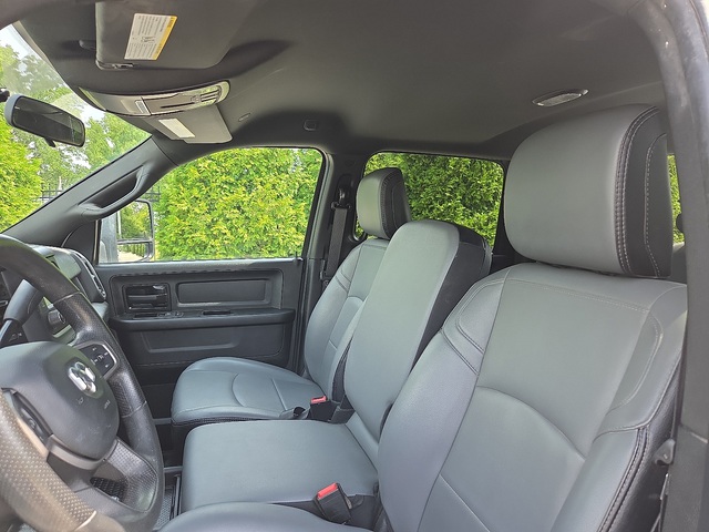2023 Ram 2500 Tradesman 4WD 8ft Box