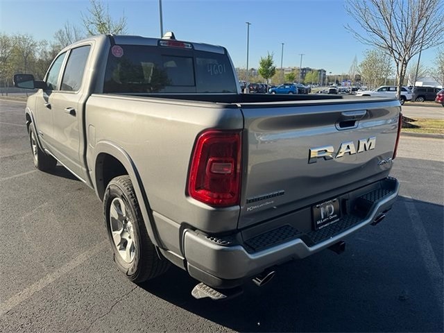 2025 Ram 1500 Big Horn 4WD 5ft7 Box