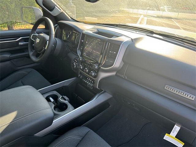 2025 Ram 1500 Big Horn 4WD 5ft7 Box