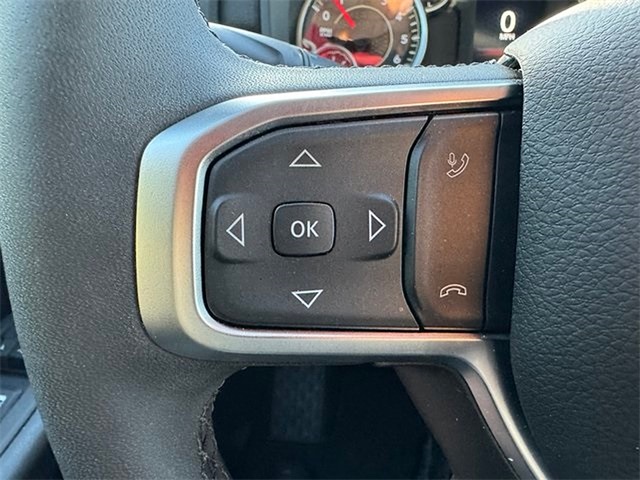 2025 Ram 1500 Big Horn 4WD 5ft7 Box
