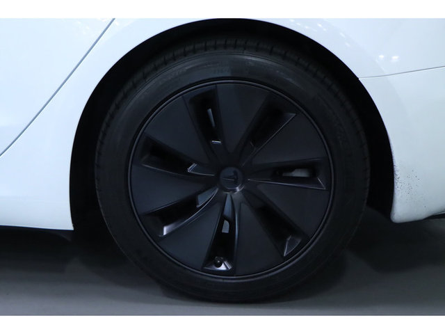 2024 Tesla Model 3 Long Range RWD