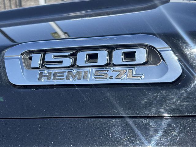 2020 Ram 1500 Lone Star 4WD 5ft7 Box
