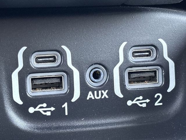 2020 Ram 1500 Lone Star 4WD 5ft7 Box