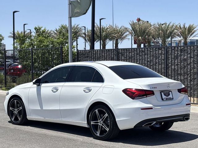 2022 Mercedes-Benz A-Class A220