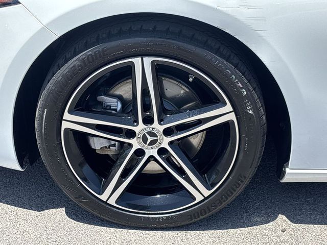 2022 Mercedes-Benz A-Class A220