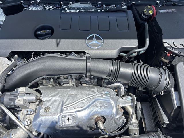 2022 Mercedes-Benz A-Class A220