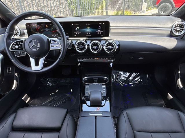 2022 Mercedes-Benz A-Class A220
