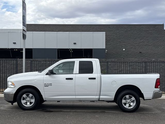 2024 Ram 1500 Classic SLT 2WD 6ft4 Box