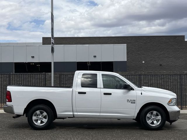 2024 Ram 1500 Classic SLT 2WD 6ft4 Box