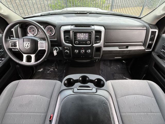 2024 Ram 1500 Classic SLT 2WD 6ft4 Box