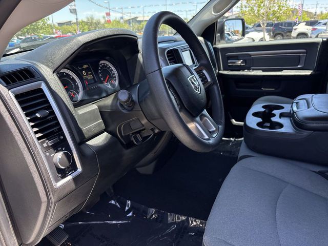 2024 Ram 1500 Classic SLT 4WD