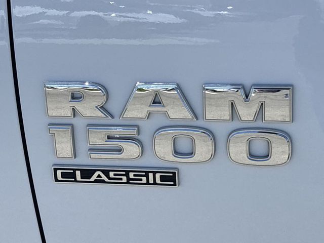 2024 Ram 1500 Classic SLT 4WD