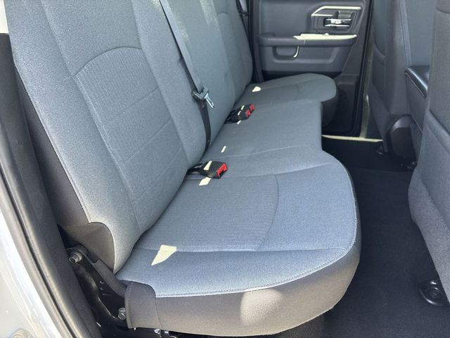2024 Ram 1500 Classic SLT 4WD
