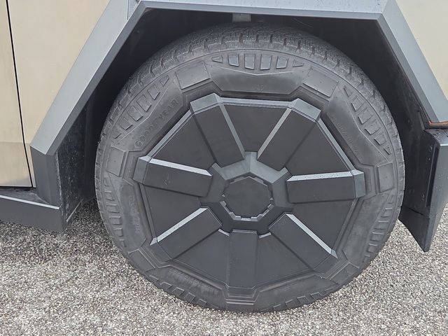 2024 Tesla Cybertruck Cyberbeast AWD