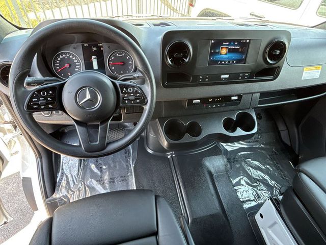 2023 Mercedes-Benz Sprinter 1500 Std Roof 144WB
