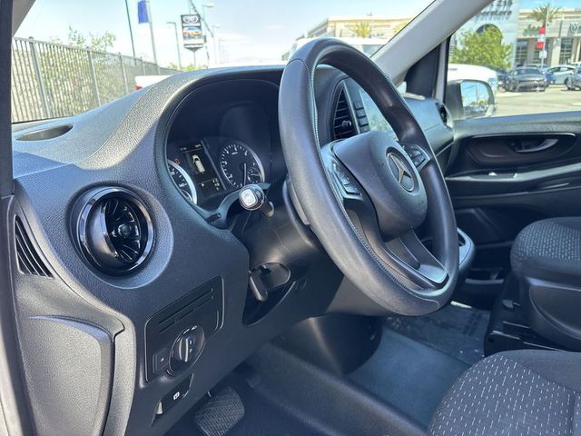 2023 Mercedes-Benz Metris Std Roof 135WB