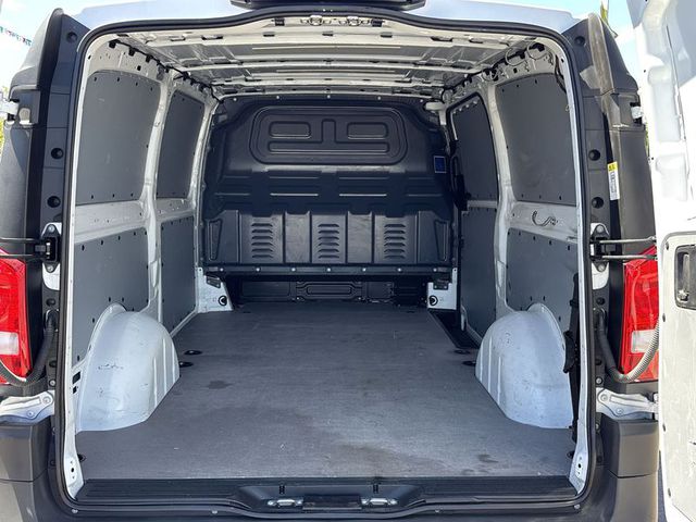 2023 Mercedes-Benz Metris Std Roof 135WB