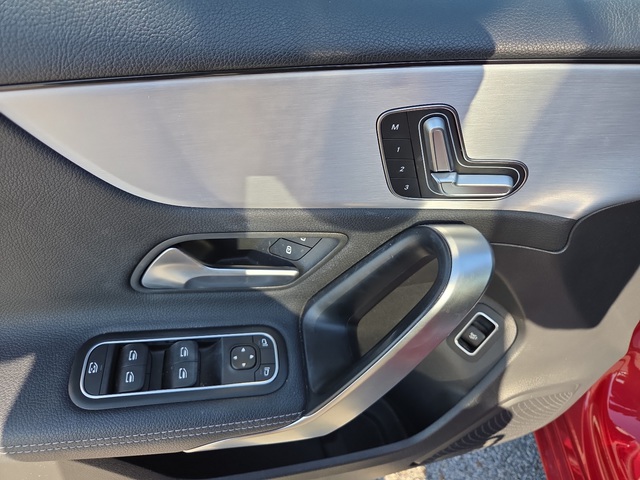 2020 Mercedes-Benz A-Class A220 4MATIC
