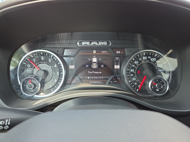 2023 Ram 1500 Big Horn 4WD 5ft7 Box