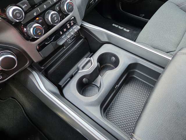 2023 Ram 1500 Big Horn 4WD 5ft7 Box