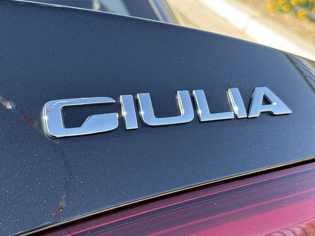 2017 Alfa Romeo Giulia RWD