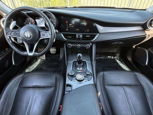 2017 Alfa Romeo Giulia RWD