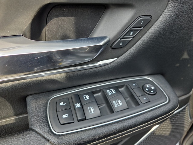 2019 Ram 1500 Laramie 4WD 5ft7 Box
