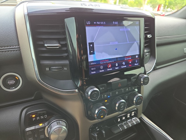 2019 Ram 1500 Laramie 4WD 5ft7 Box
