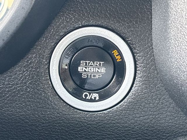 2023 Ram 1500 Tradesman 4WD 5ft7 Box