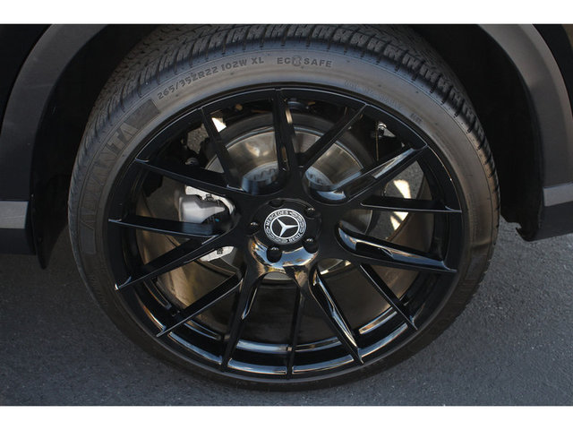 2023 Mercedes-Benz GLC-Class GLC300