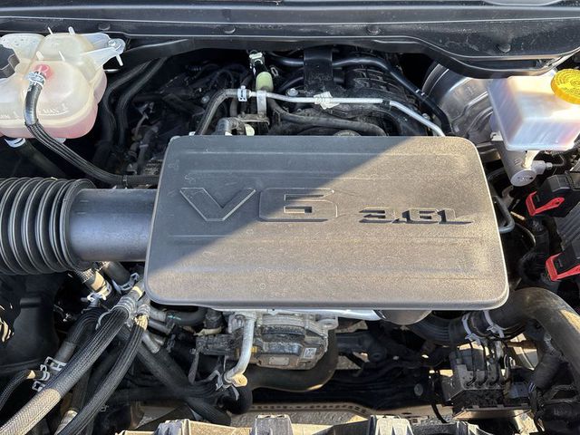 2022 Ram 1500 Big Horn 4WD 5ft7 Box