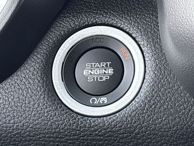 2022 Ram 1500 Big Horn 4WD 5ft7 Box