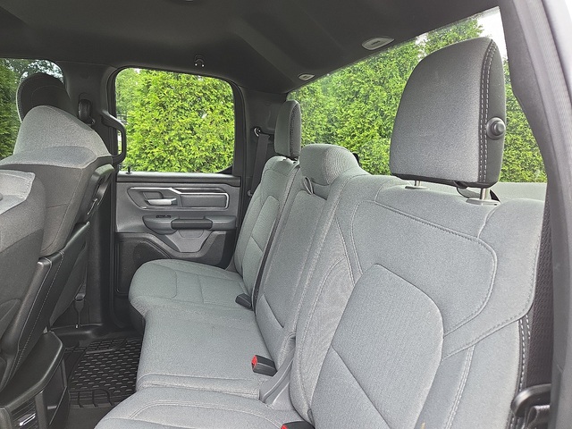 2021 Ram 1500 Big Horn 4WD 6ft4 Box
