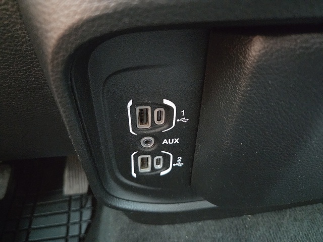 2021 Ram 1500 Big Horn 4WD 6ft4 Box