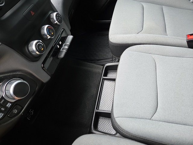 2021 Ram 1500 Big Horn 4WD 6ft4 Box