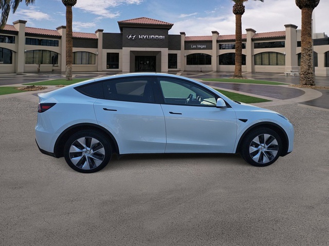 2023 Tesla Model Y Long Range AWD