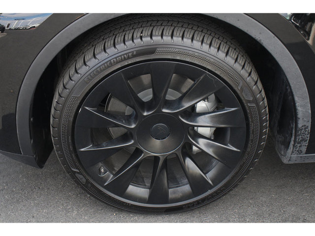 2023 Tesla Model Y Long Range AWD