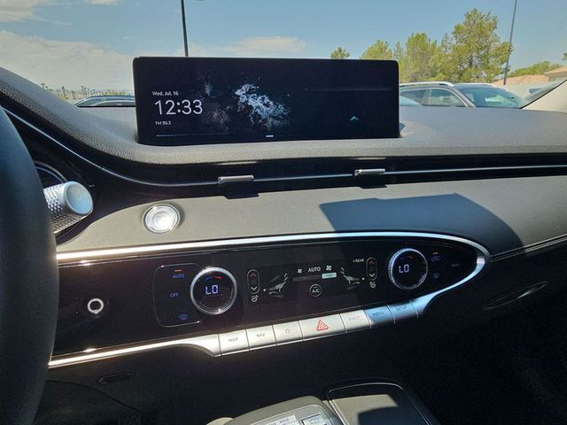 2025 Genesis GV70 2.5T AWD