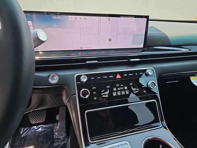 2025 Genesis GV80 2.5T Standard AWD