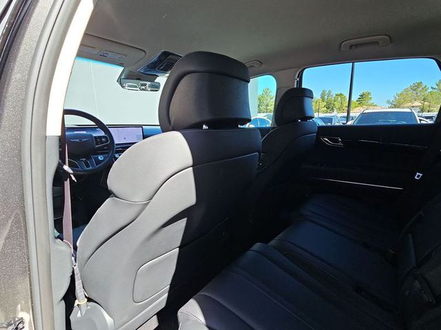 2025 Genesis GV80 2.5T Standard AWD
