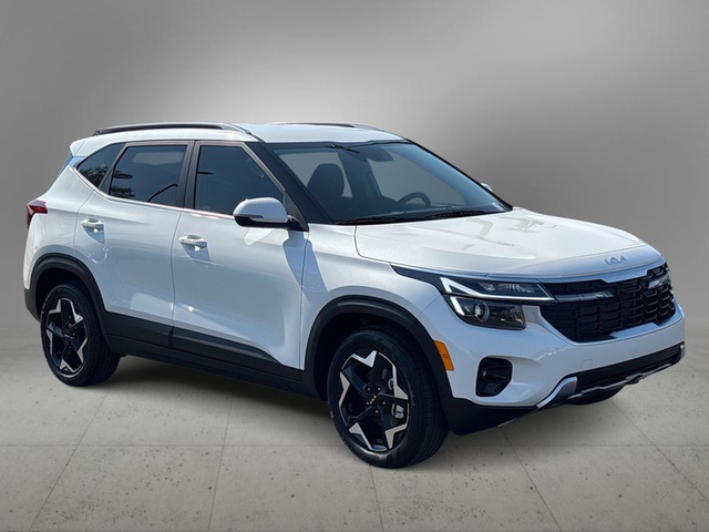 2025 Kia Seltos EX FWD