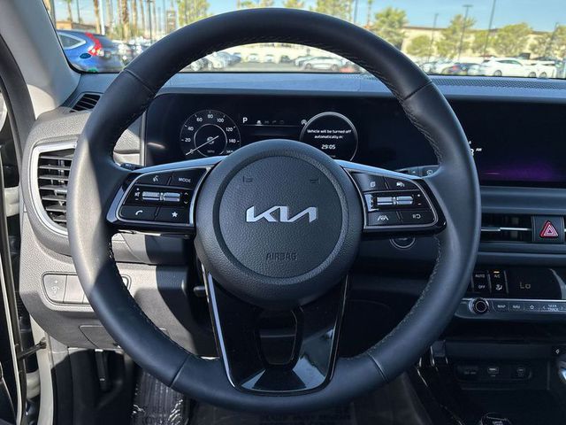 2025 Kia Seltos EX FWD